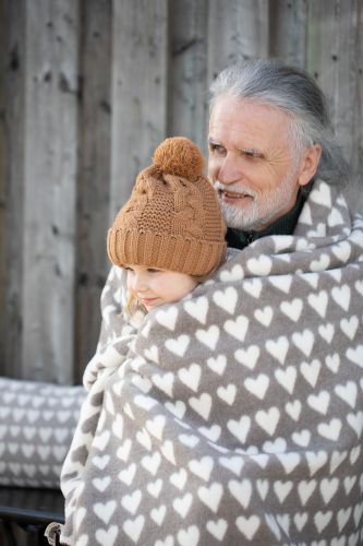 Kuscheldecke Herzen Farbe Rauch 200x150cm von David Fussenegger online bestellen